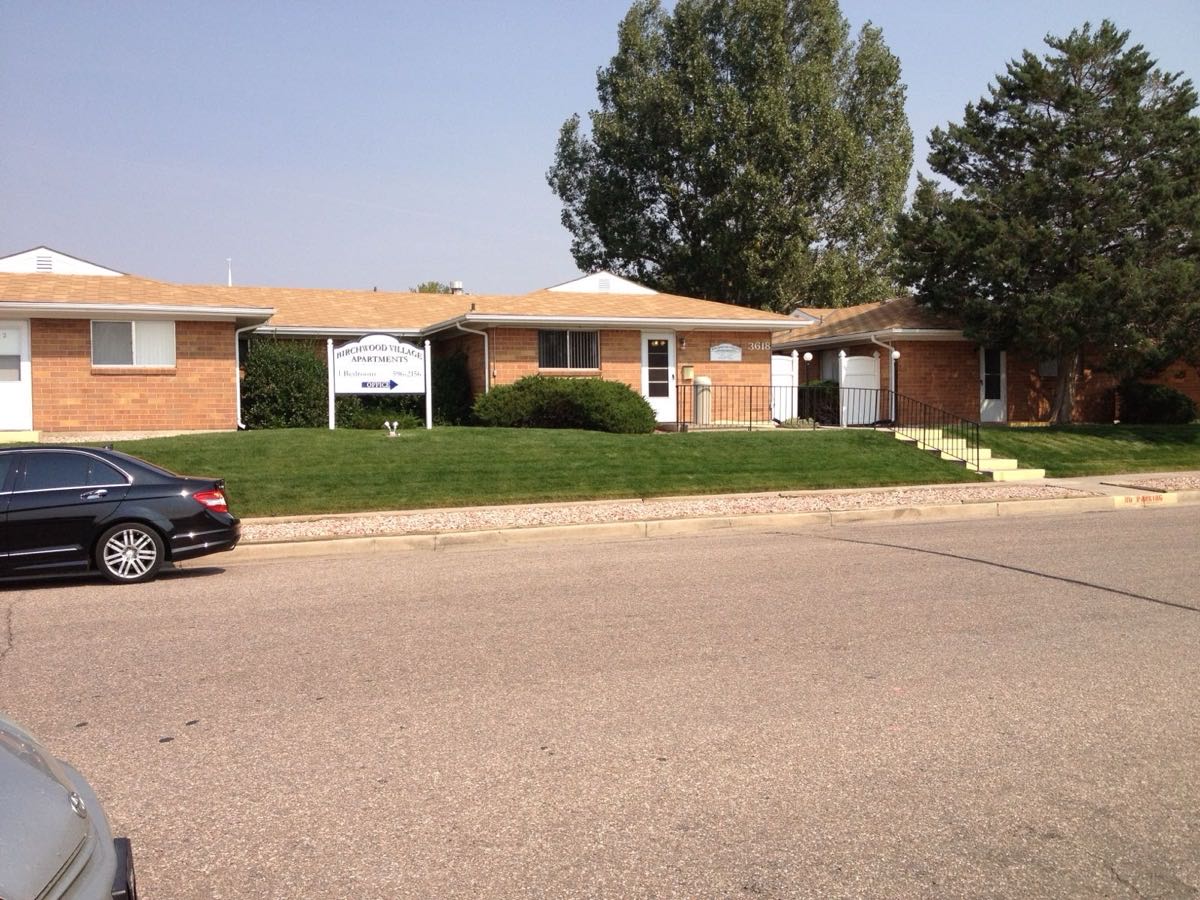 Birchwood Village frontage and signage on East Uintah Street